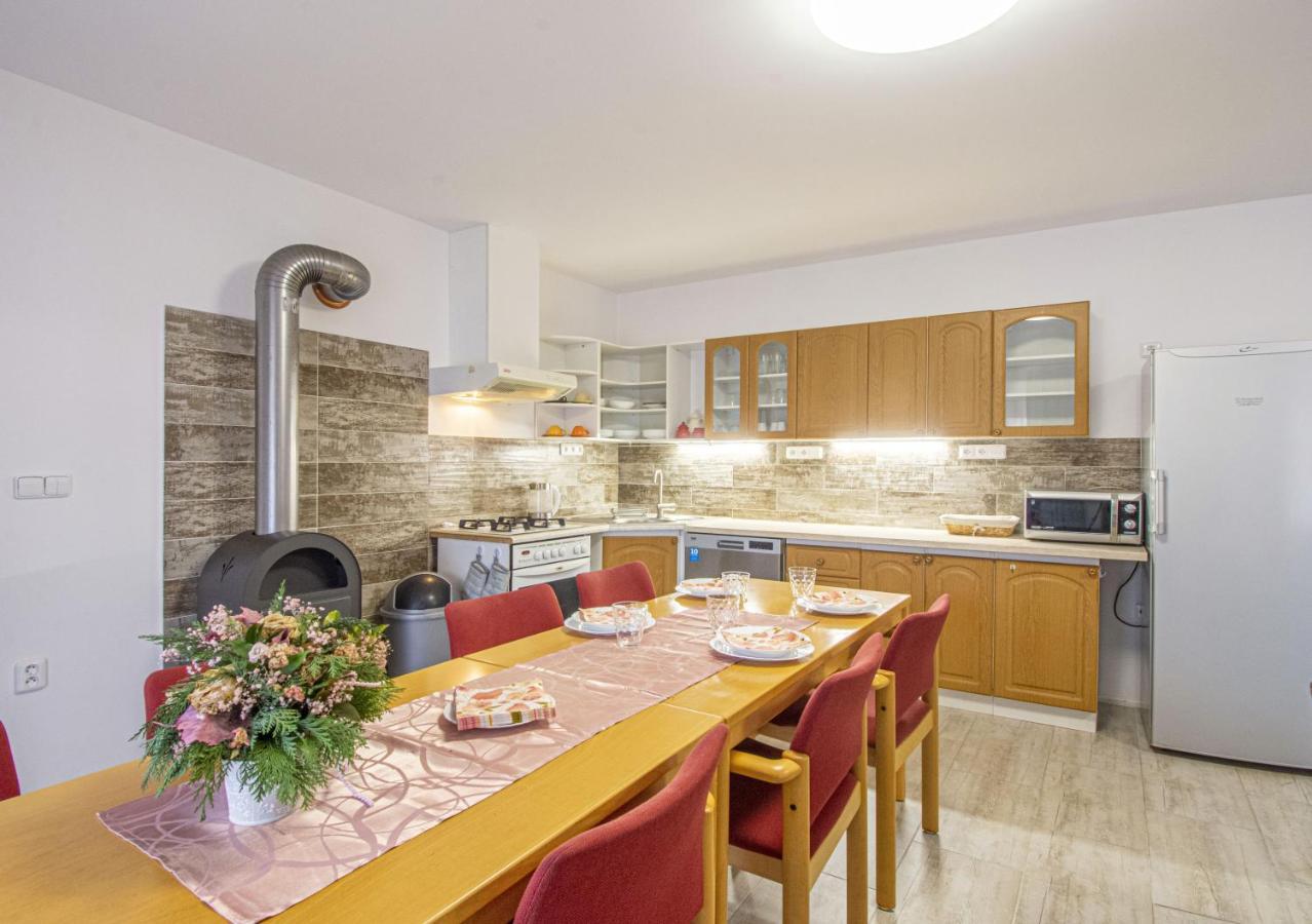 Velky Apartman Zlamanka Kroměříž Dış mekan fotoğraf